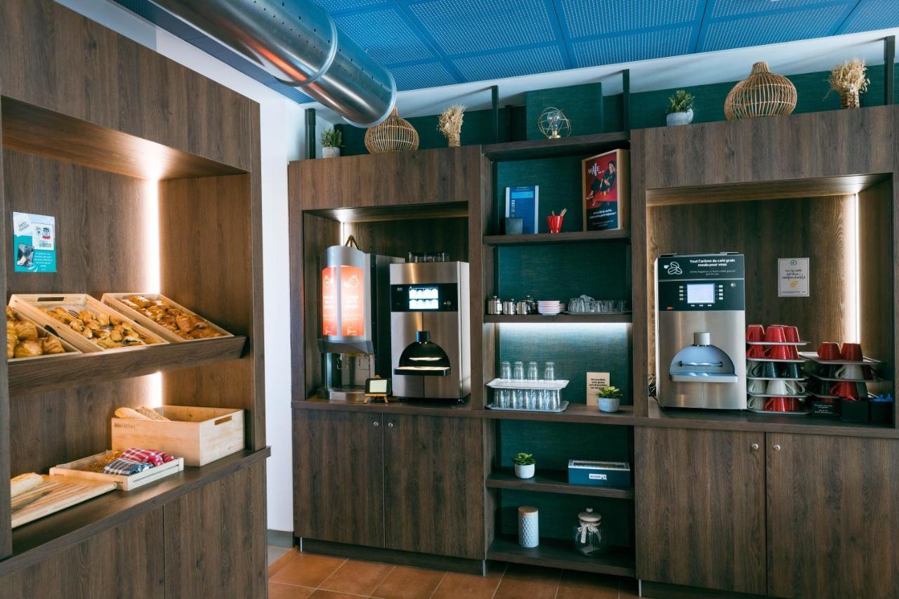 圣马洛海滨宜必思酒店 外观 照片
